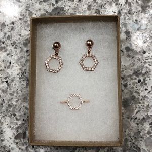 Rose gold earring & ring set